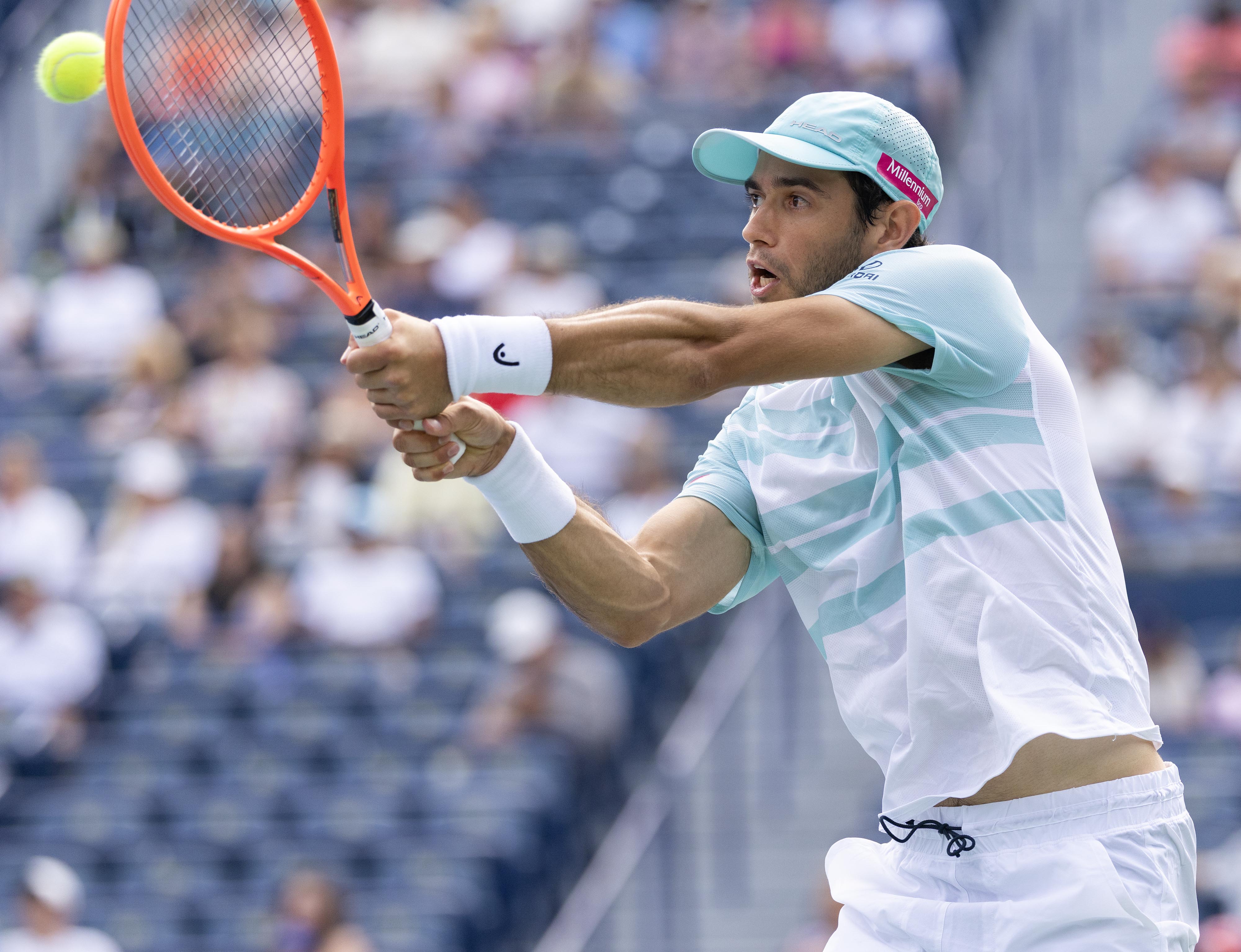 关于温网鏖战澳网，鲁德高光表现的信息