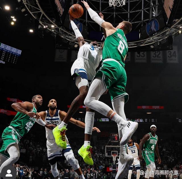 日本队鏖战英格兰队，波尔高光表现