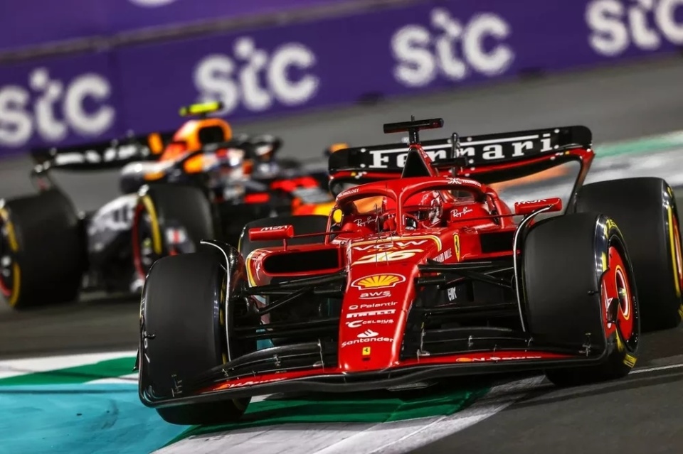 哈斯车队力克法拉利，勒克莱尔点燃赛场