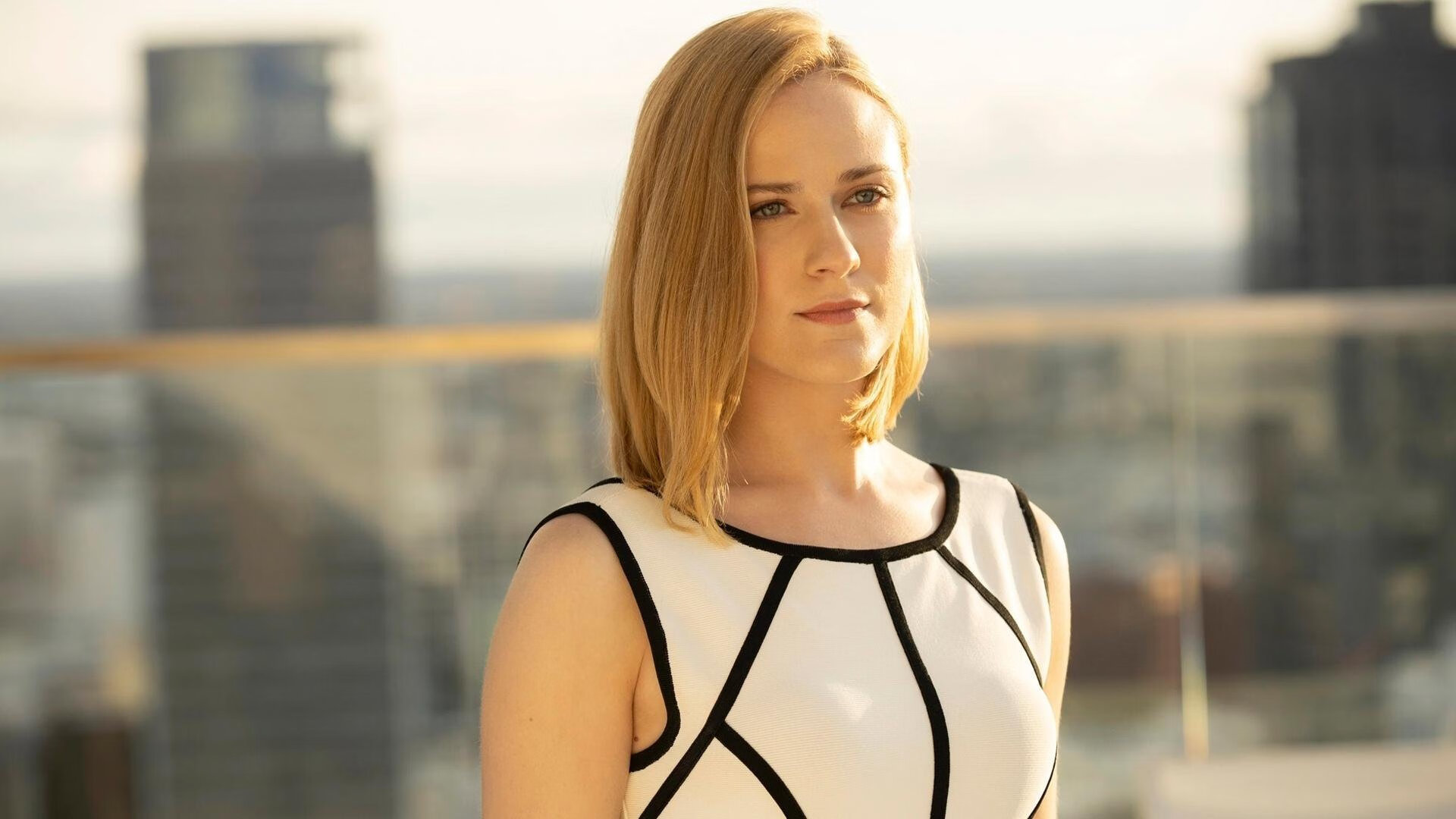 篮球双星夜，篮网跨洋击败辽宁，浓眉西决生死战一锤定音