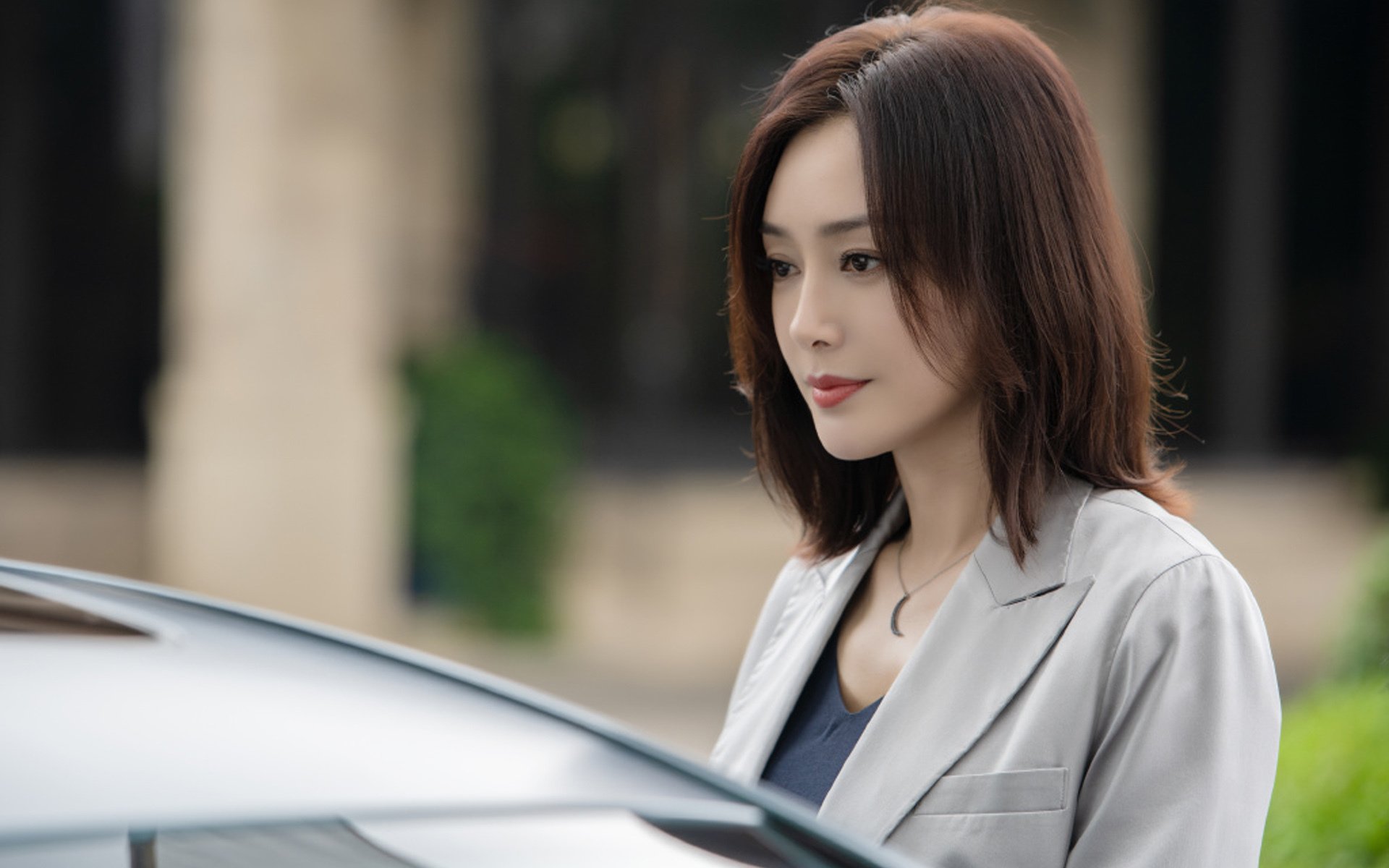 新神踏碎旧王冠，爱德华兹50分风暴撕裂雄鹿铁幕，独行侠时代更迭之夜